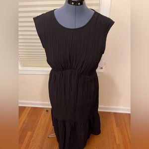 Nine West black dress size Large. NWT never worn.